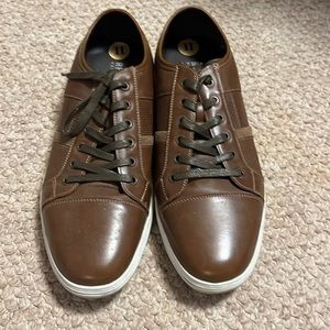 Men’s Size 11 Kenneth Cole Reaction Leather Dress Shoes, size 11